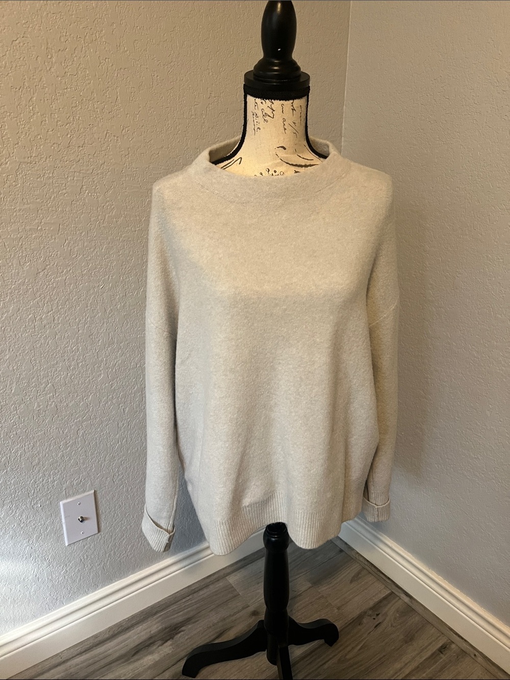 Ann Taylor Light Gray Scoop Neck Sweater